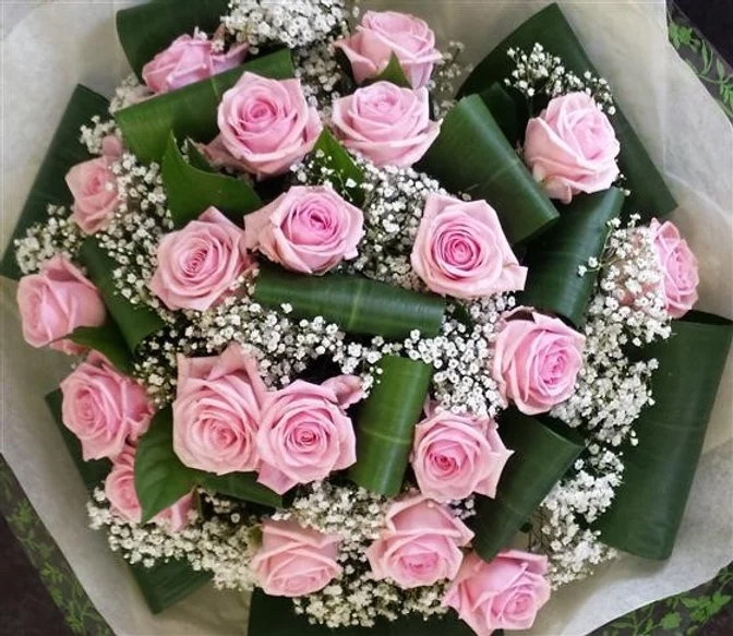 Bella Bouquet with 24 Roses